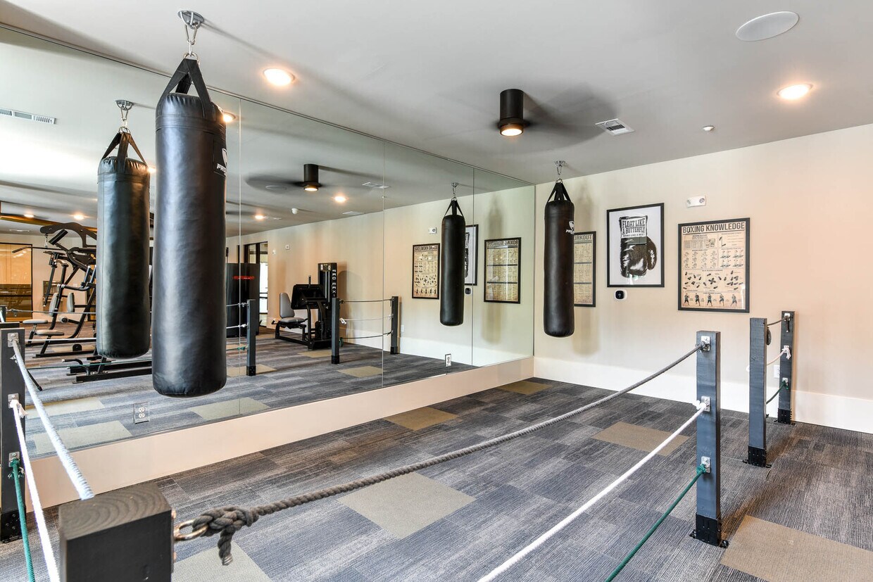 Somerset Apartments Apartments in Mcdonough, GA