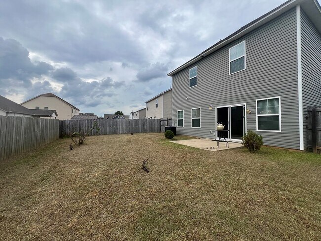 Building Photo - 1724 Kodiak Ct