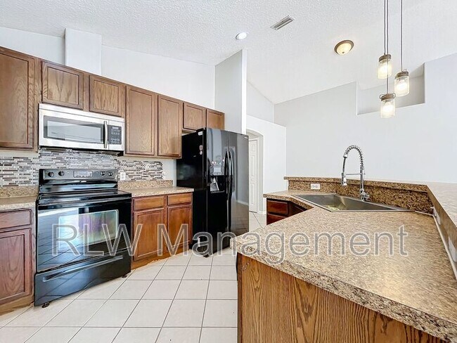 Building Photo - 25920 Eufaula Way