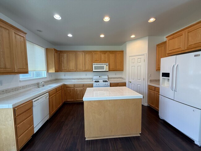 Foto del edificio - 2429 Flatley Cir