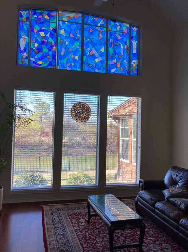 Foto del edificio - 6902 Winthorp Dr