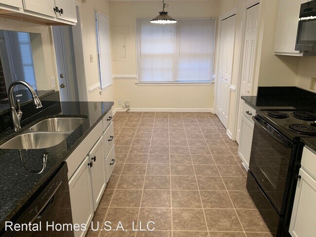 Building Photo - 3 br, 2.5 bath House - 5338 Kindlewood Drive