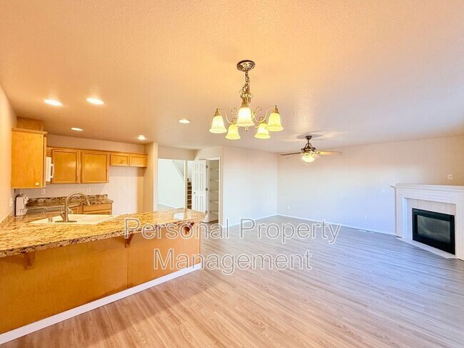 Foto del edificio - 16524 NE 19th St