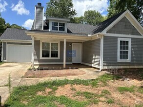 Building Photo - 1113 W Slaton Ave