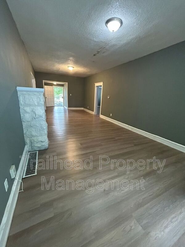 Foto del edificio - 1706 S Arlington Ave