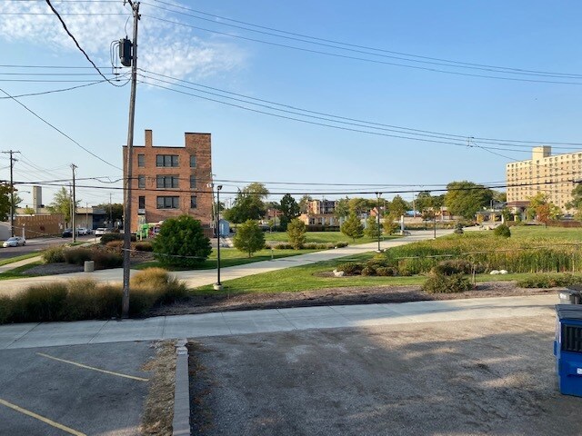 Foto principal - 1809 Adams St