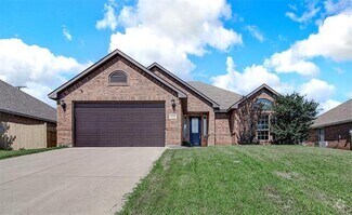 Building Photo - 1008 Jenny Dr