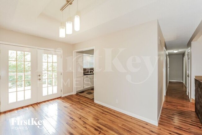 Foto del edificio - 105 Southeast Keystone Circle