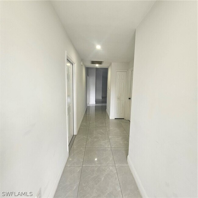 Foto del edificio - 4722 29th St SW