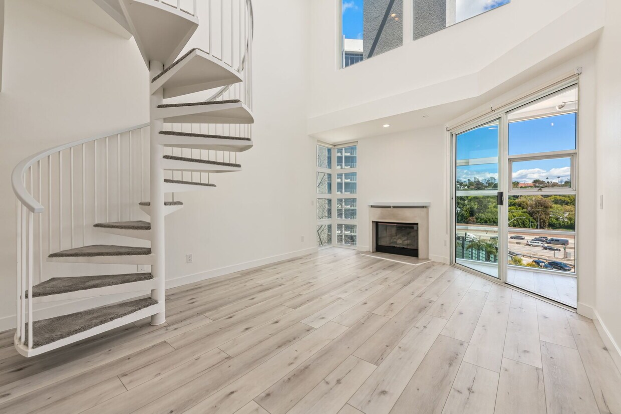 Foto principal - 171 N Church Ln