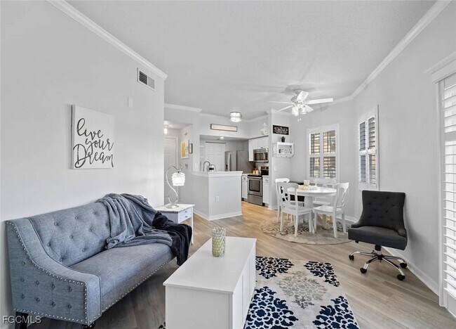 Building Photo - 15605 Ocean Walk Circle