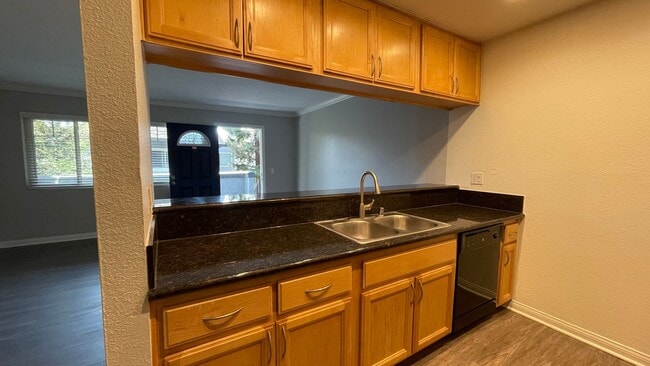 Interior Photo - Park Plaza Apartments