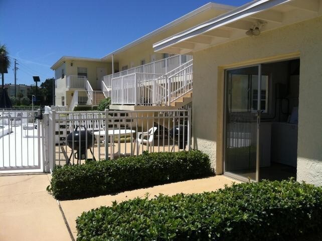 Foto del edificio - 425 Tyler Ave 11-B