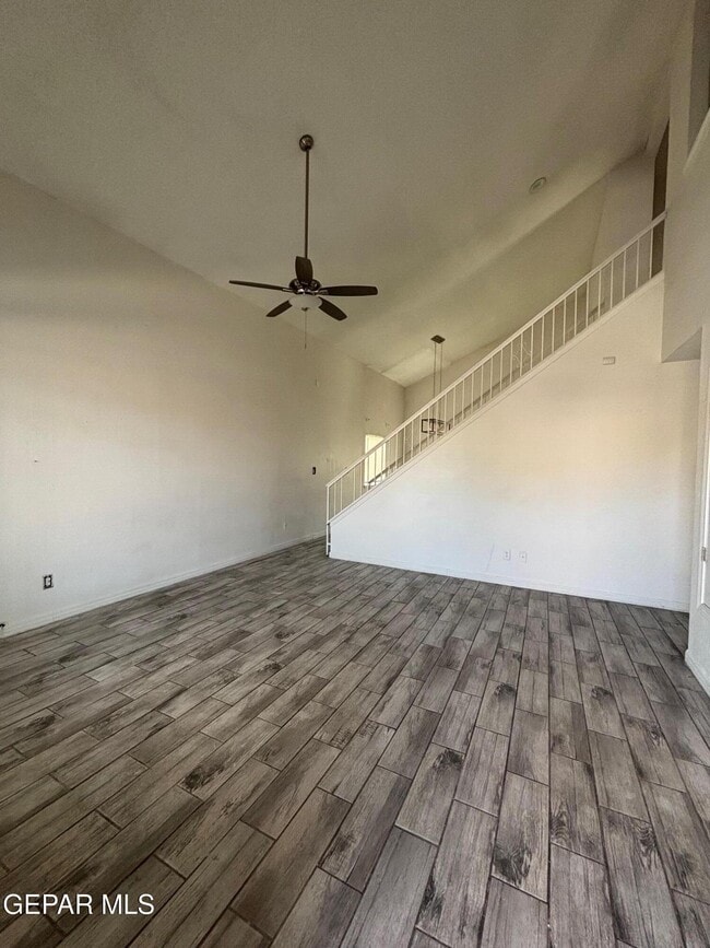 Building Photo - 12444 Sombra Grande Dr
