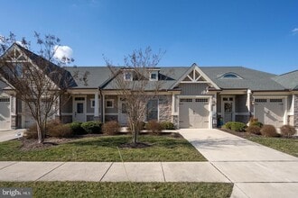 Building Photo - 22480 Grebe Ln