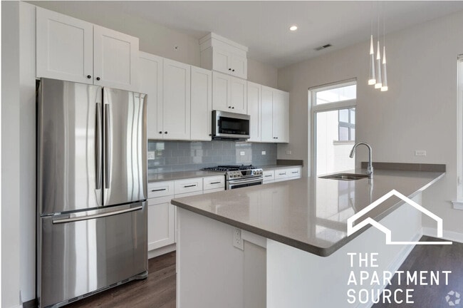 Building Photo - 542 Green Bay Rd