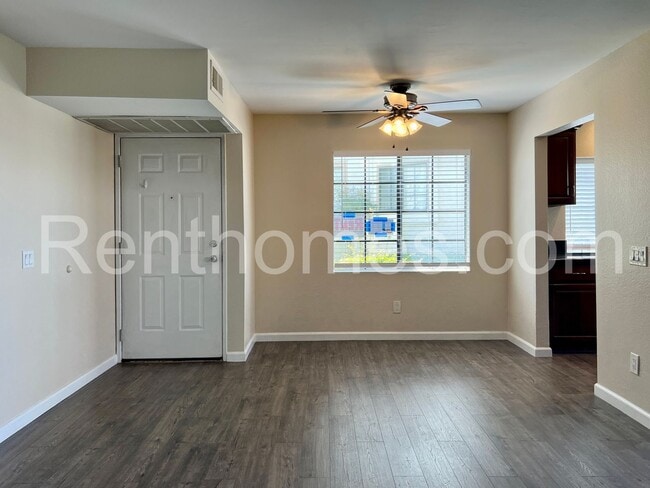 Building Photo - Mira Mesa, 8545 Summerdale Rd #225, Granit...