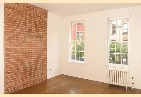Foto principal - 311 E 92nd St