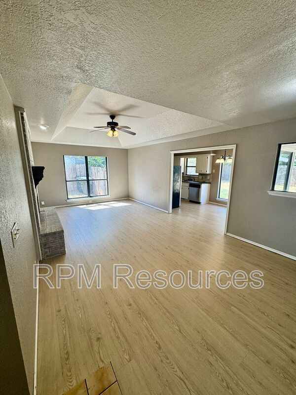 Foto del edificio - 2009 W Rockypoint Dr