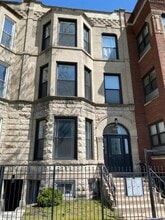 Building Photo - 4813 S Prairie Ave