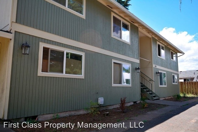 Building Photo - 1297 S Ivy St