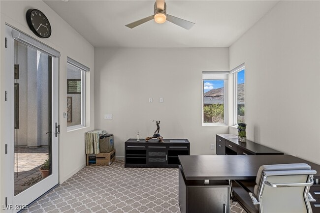 Building Photo - 5192 Rock Daisy Dr