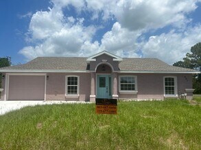 Building Photo - 601 Avalon Ln