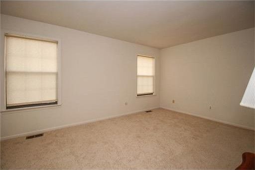 Foto del edificio - 1705 Timber Oaks Rd