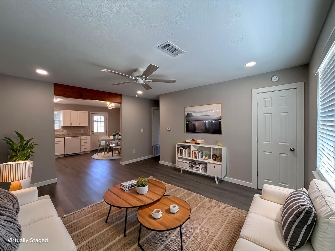 Upcoming 2 Bed Apartment for Rent – Minutes from Downtown Rogers - Upcoming 2 Bed Apartment for Rent – Minutes from Downtown Rogers