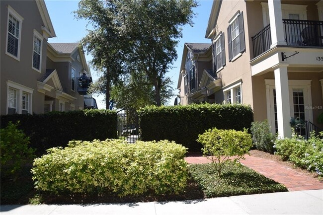 Foto del edificio - 1324 Lake Baldwin Ln