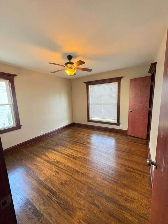 Foto del edificio - Discover a beautifully updated 3-bedroom, 2-bathroom single-family home.