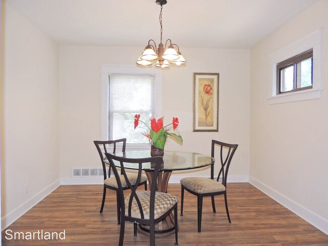 Building Photo - 3 br, 1.5 bath House - 20431 Westport Ave