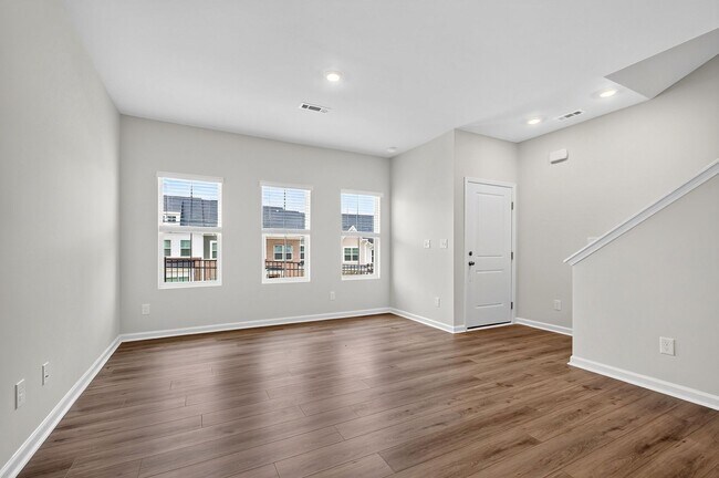 Building Photo - Modern 3BR Townhome with Garage | Open Floor Plan | Convenient Garner Location Near Raleigh