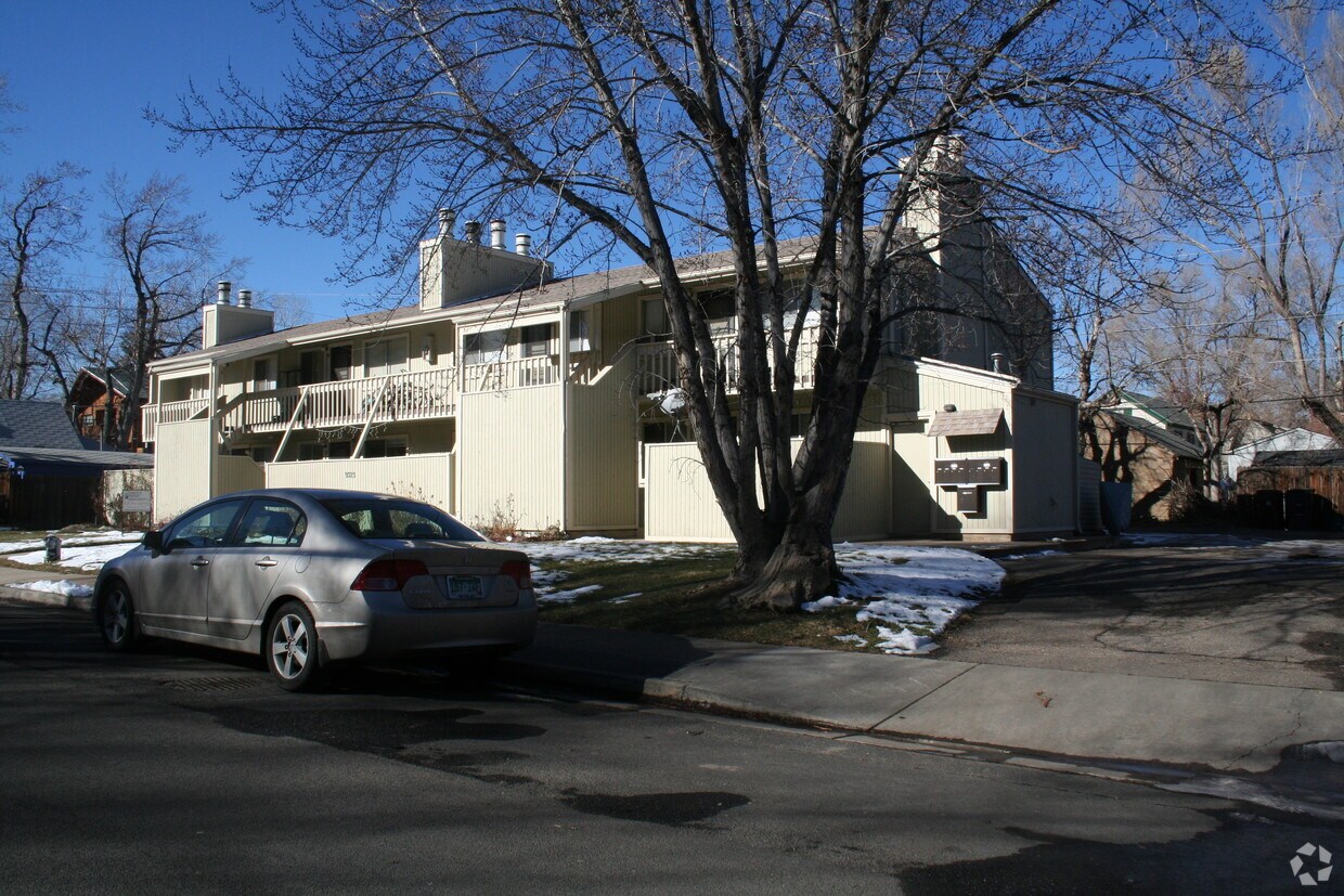 Building Photo - 2323 South St
