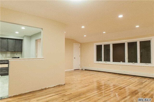 Building Photo - 155-34 Cohancy St
