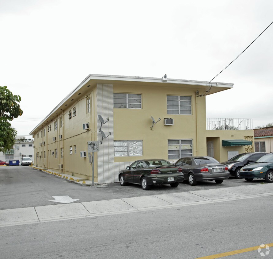 Building Photo - 85 NW 47th Ave