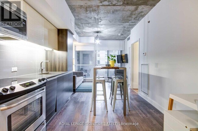 Building Photo - 20 Minowan Miikan Ln