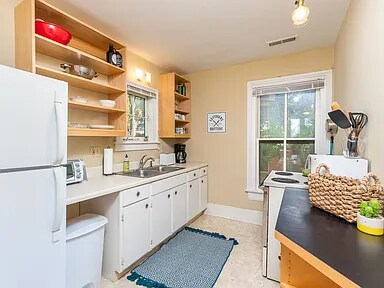 Foto del edificio - 826 N Augusta St