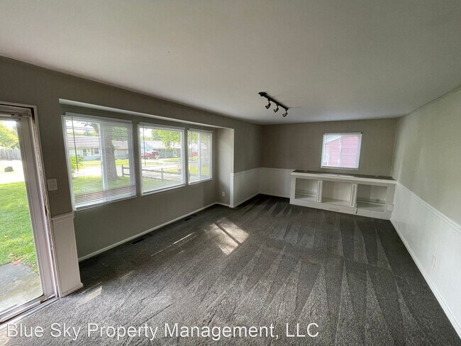 Building Photo - 3 br, 2 bath House - 225 N. Greenbriar Rd.