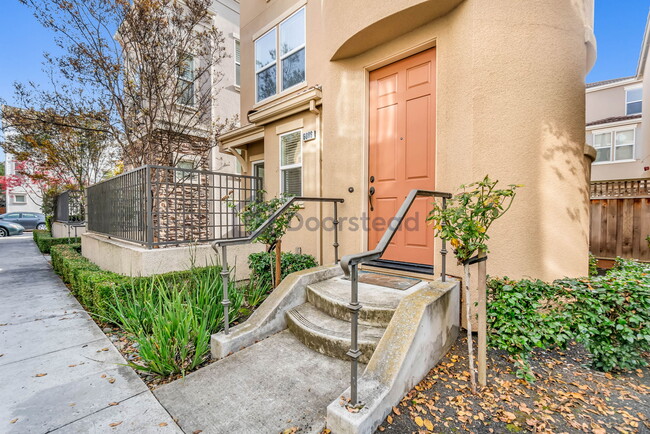 Building Photo - 6086 Hillbrook Pl