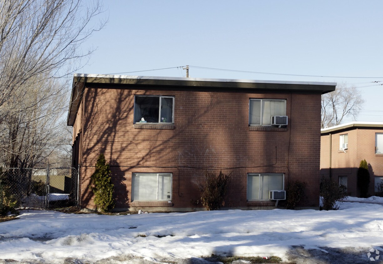 Building Photo - 1376-1388 S 200 E