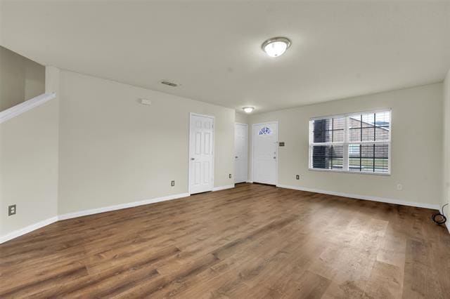 Building Photo - 917 Bloomfield Dr