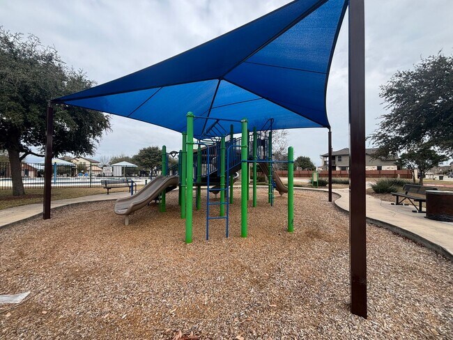 Foto del edificio - Beautiful 3-bed 2-Bath home in Avery Park ...