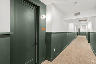 Building Photo - 1701 Simond Ave