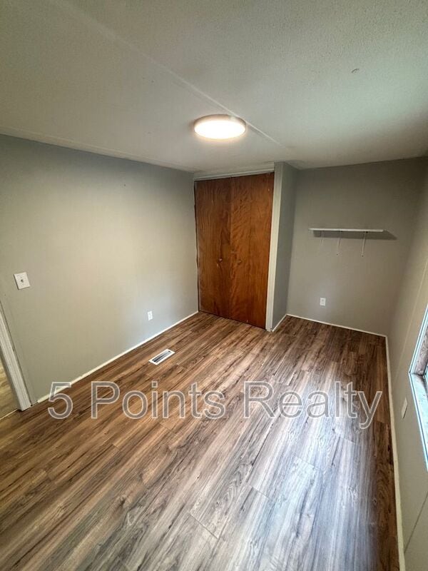 Building Photo - 9314 Beeler Ct