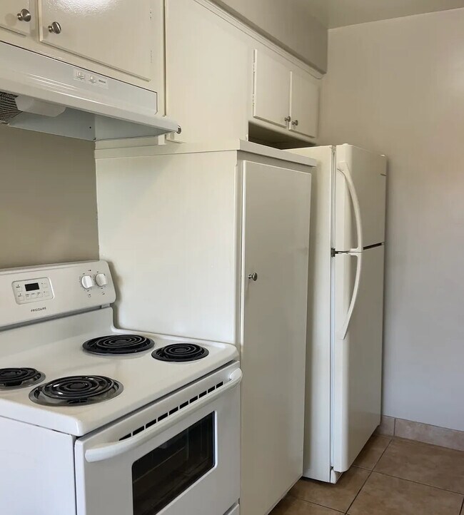 Cocina - Green Oaks Apartments, LLC.