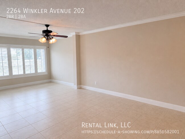 Foto del edificio - 2264 Winkler Ave