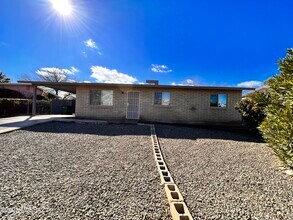 Building Photo - 15925 N Capstan Ave