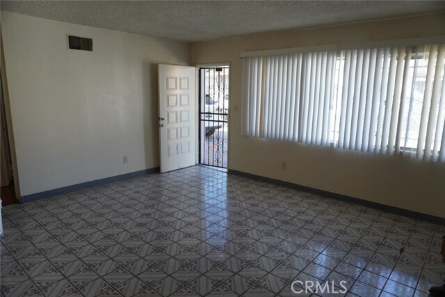 Foto del edificio - 3509 Marmion Way