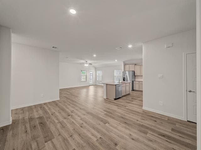 Building Photo - 9733 Tinsley St